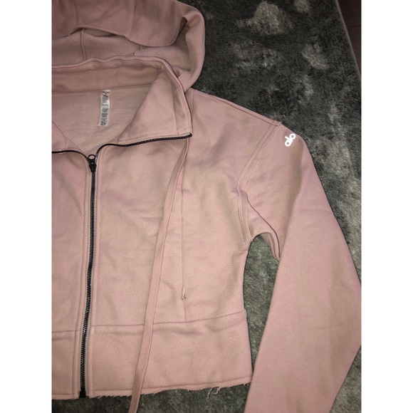 ❌SOLD❌Alo Yoga Trail Jacket / Pale Mauve / size small - Picture 5 of 9